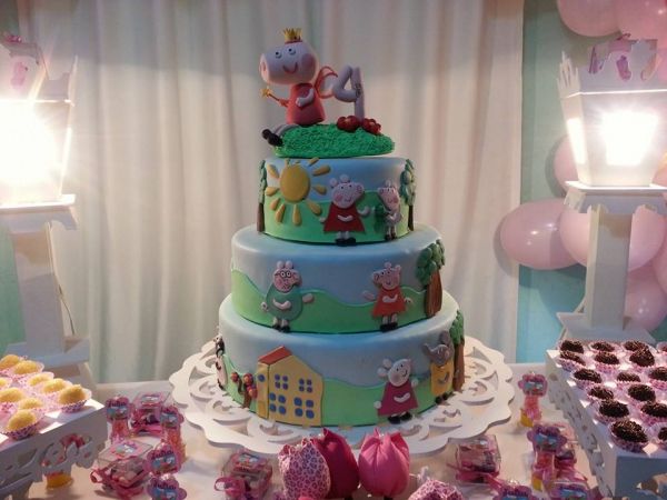 bolo cenográfico Peppa Pig